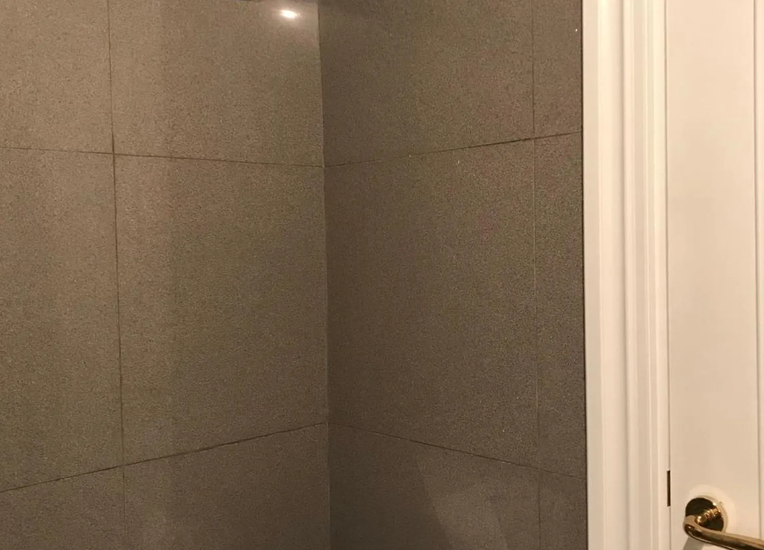 Habitacion Grande Y Confortable Con Bano Privado Junto A Guggenheim Bilbao 0*,